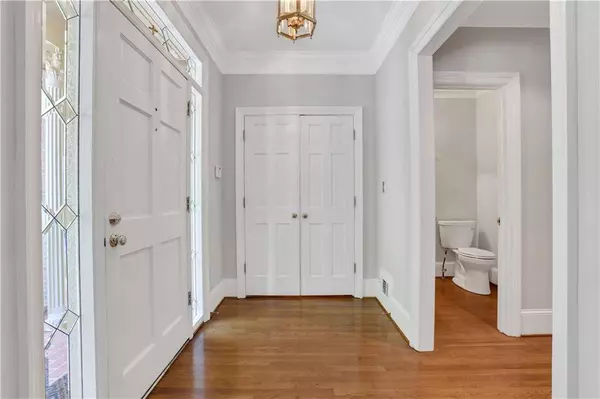 1020 Riverside RD, Roswell, GA 30076