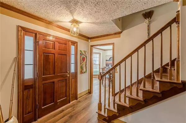 3811 Holy Cross CT, Decatur, GA 30034