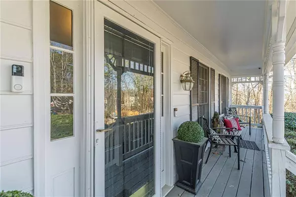 3811 Holy Cross CT, Decatur, GA 30034