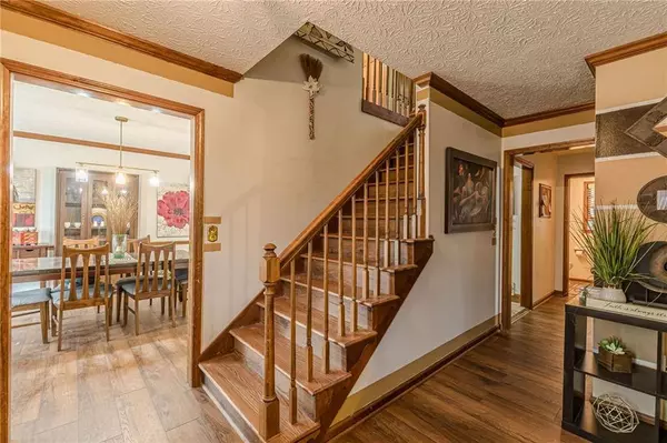 3811 Holy Cross CT, Decatur, GA 30034