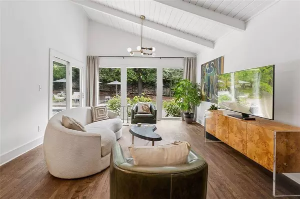 5785 Timberlane TER, Sandy Springs, GA 30328