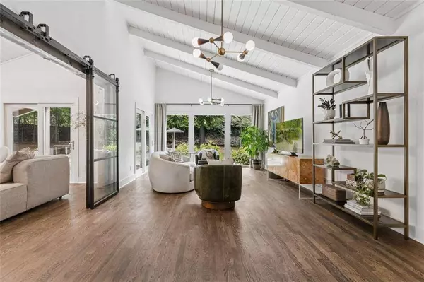 5785 Timberlane TER, Sandy Springs, GA 30328