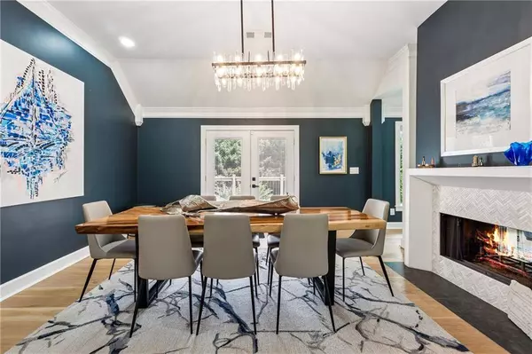 690 Amberidge TRL, Atlanta, GA 30328