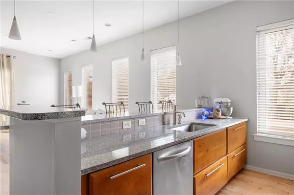 1430 Dresden DR NE #215, Atlanta, GA 30319