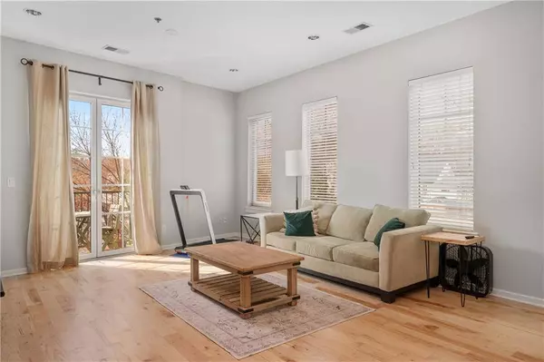 1430 Dresden DR NE #215, Atlanta, GA 30319