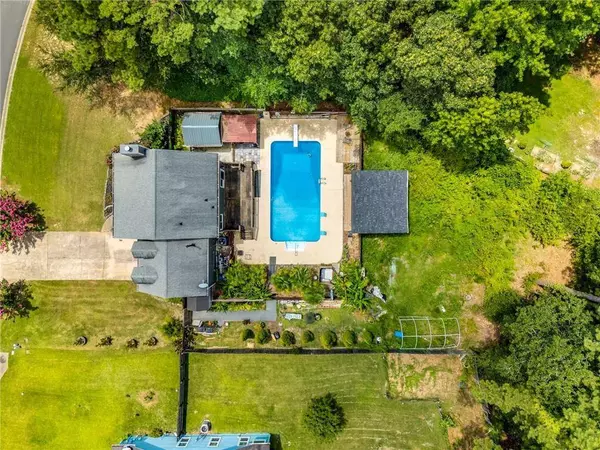 3617 Homewood DR, Powder Springs, GA 30127