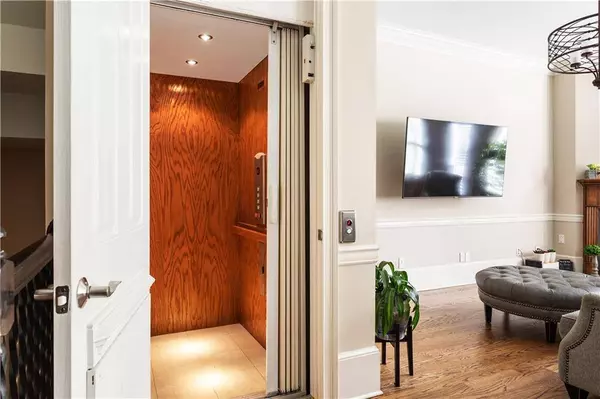 2130 Monhegan WAY SE #11, Smyrna, GA 30080