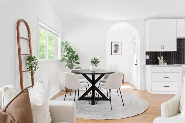 2873 Bob White DR SW, Atlanta, GA 30311