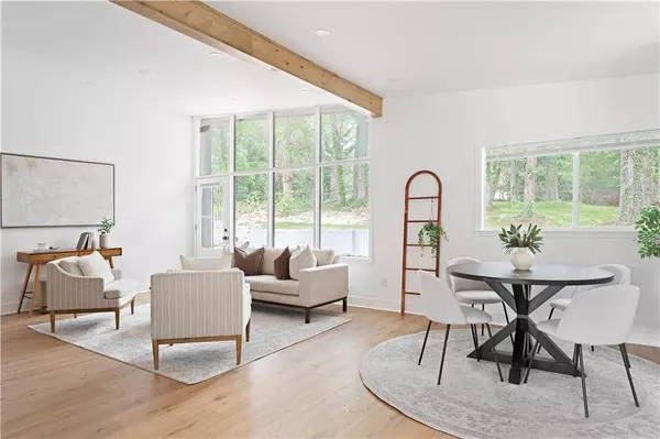 2873 Bob White DR SW, Atlanta, GA 30311