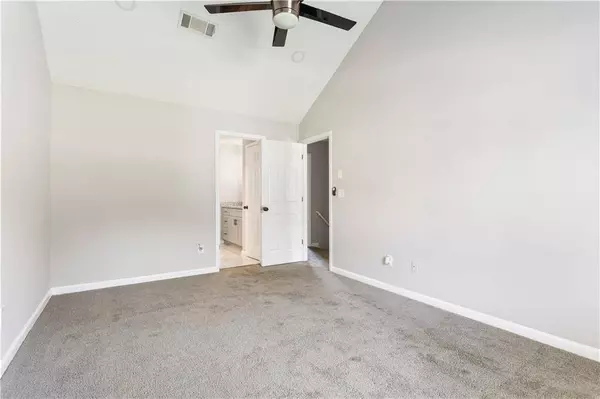 5484 Denny DR, Atlanta, GA 30349