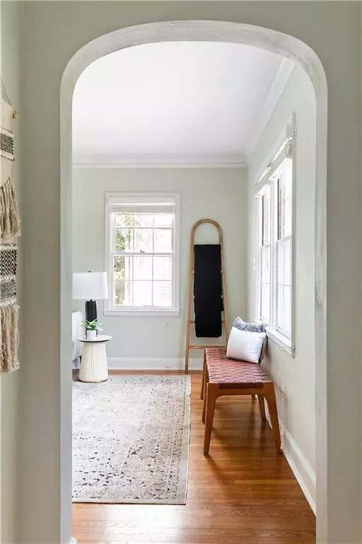 466 Shannon DR SW, Atlanta, GA 30310