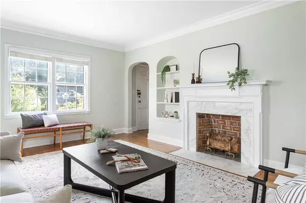 466 Shannon DR SW, Atlanta, GA 30310