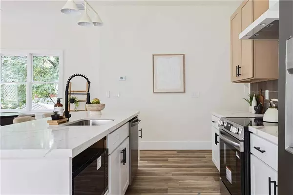 1265 Oak ST SW, Atlanta, GA 30310