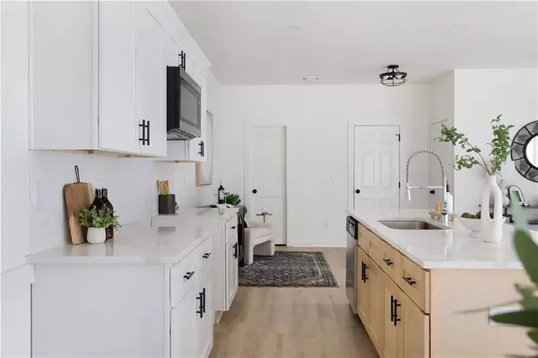 1005 Astor AVE SW, Atlanta, GA 30310