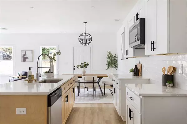 1005 Astor AVE SW, Atlanta, GA 30310