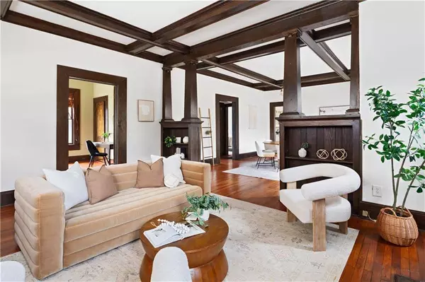 379 Mathewson PL SW, Atlanta, GA 30310