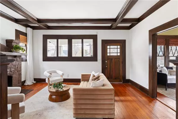 379 Mathewson PL SW, Atlanta, GA 30310