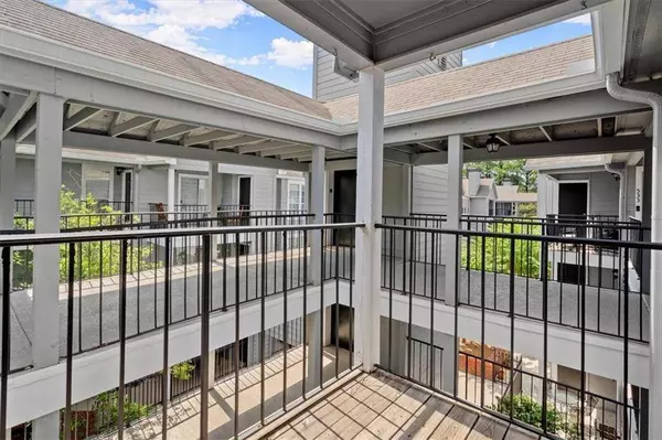 534 Granville CT, Atlanta, GA 30328