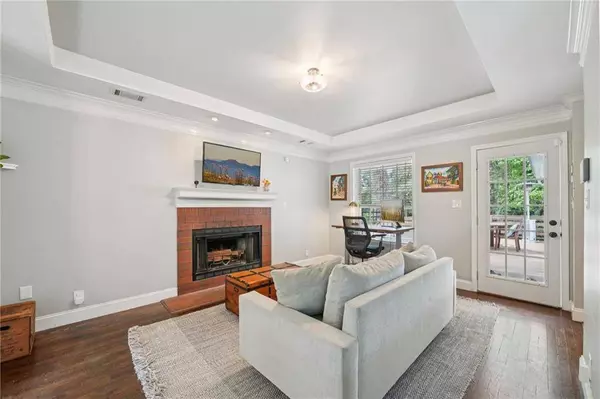 2099 NE Clairmont TER NE, Atlanta, GA 30345