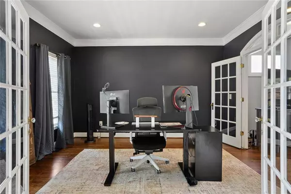 2241 Harry Brooks DR NW, Atlanta, GA 30318