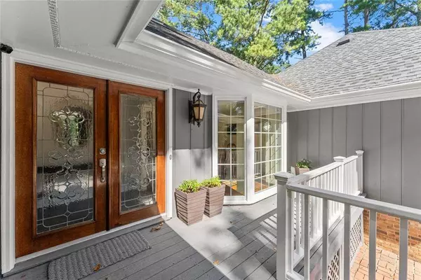 8390 Valley Tarn, Atlanta, GA 30350