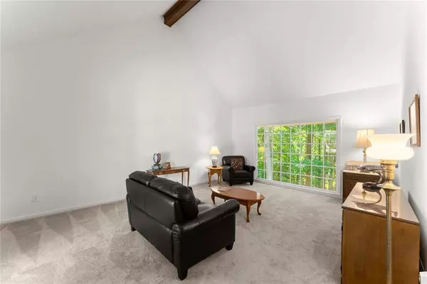 8390 Valley Tarn, Atlanta, GA 30350