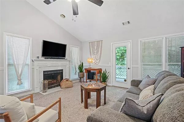 3027 Camden WAY, Alpharetta, GA 30005