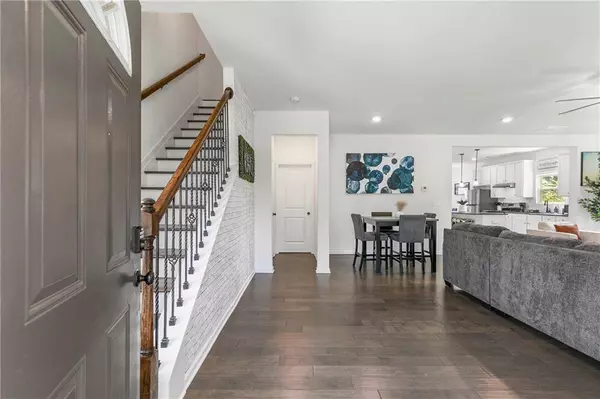 973 Mayson Turner RD NW, Atlanta, GA 30314