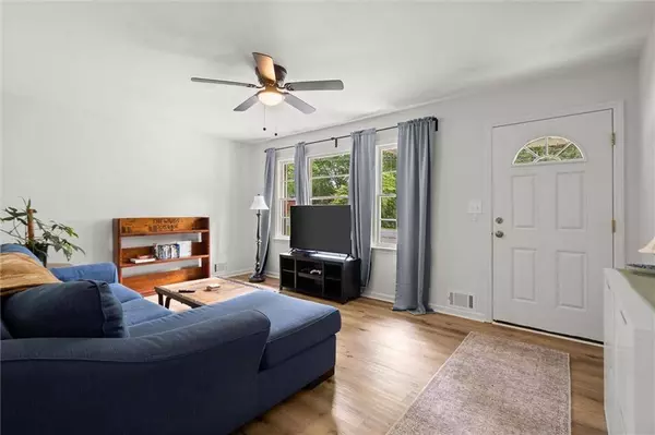 52 Cane Creek Valley RD, Dahlonega, GA 30533