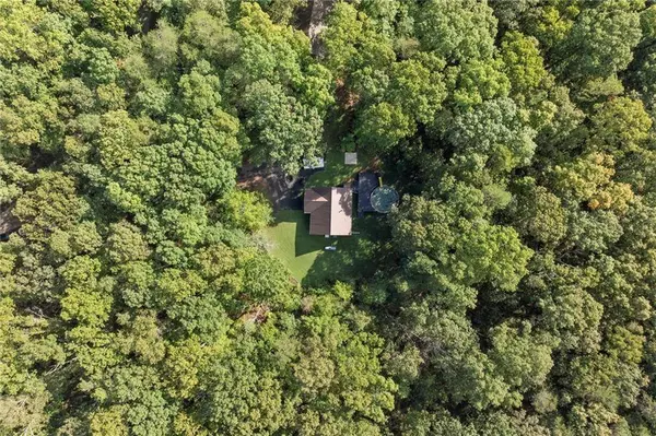 105 Holcomb RD, Dawsonville, GA 30534