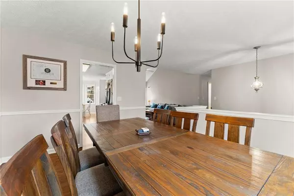 5920 Branden Hill LN, Buford, GA 30518