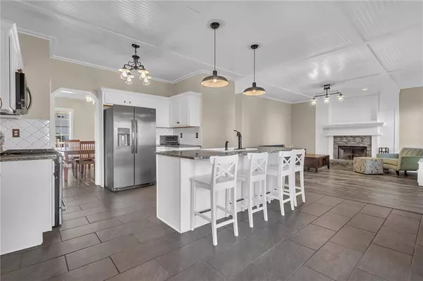 122 Prince WAY, Hiram, GA 30141