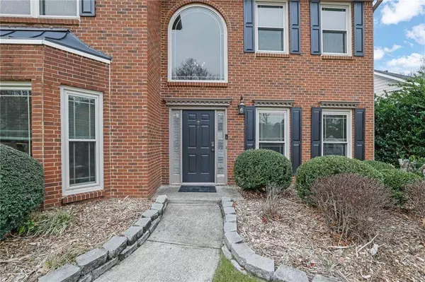 4950 Saddle Bridge LN, Alpharetta, GA 30022