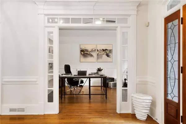 10635 N Edgewater, Johns Creek, GA 30097