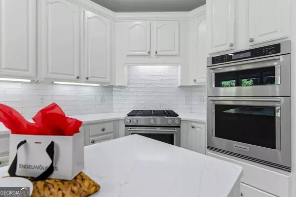 5755 Hopewell RD, Cumming, GA 30028