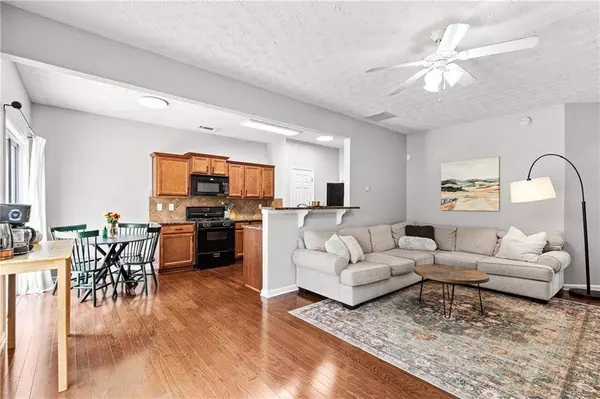 720 Mountain Laurel DR, Canton, GA 30114