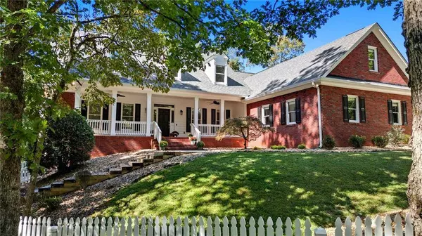 5755 Hopewell RD, Cumming, GA 30028