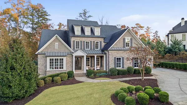 1021 Summit View Ln, Alpharetta, GA 30004-5888