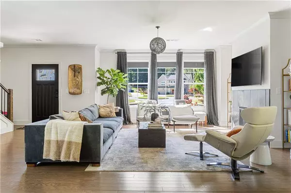 1984 Yellow Finch TRL SE, Atlanta, GA 30316