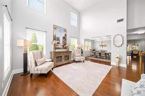 149 Manor LN, Woodstock, GA 30188