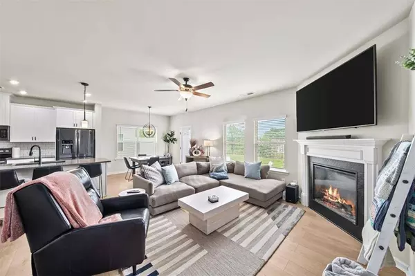 191 Madison BND, Woodstock, GA 30188