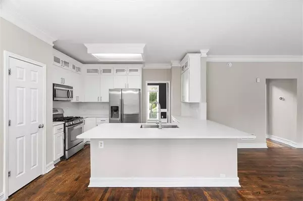 1720 Manhasset PL, Atlanta, GA 30338