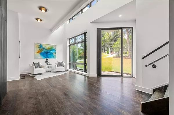 19 Spruell Springs RD NE, Atlanta, GA 30342