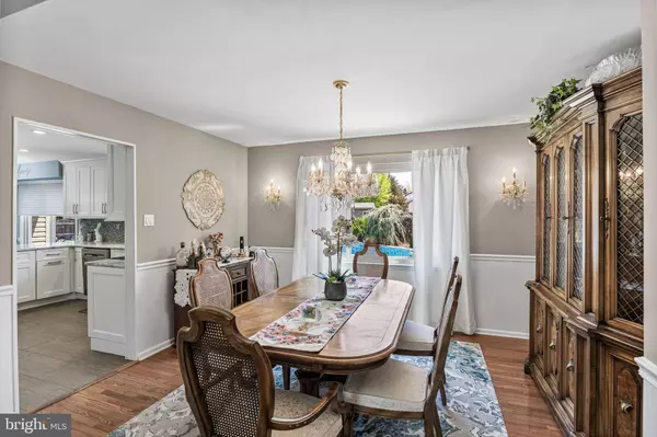 24 LANCELOT LA, Mount Laurel, NJ 08054