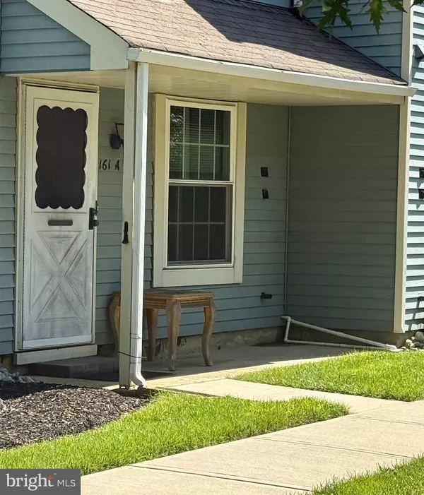 161-A BRADFORD CT, Mount Laurel, NJ 08054