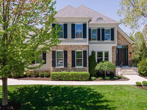 9071 Tartan Fields Drive, Dublin, OH 43017