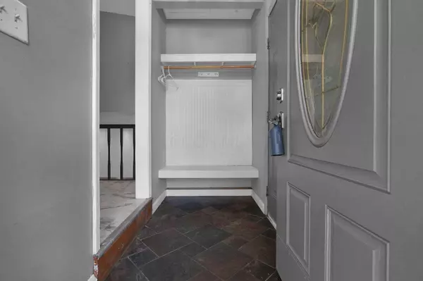 2168 Summit Row Boulevard, Powell, OH 43065