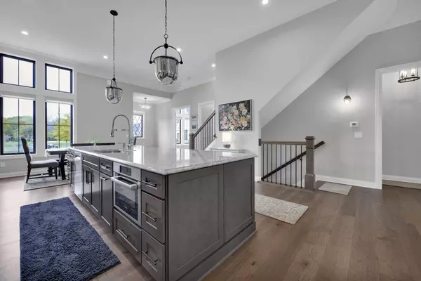 170 Barrington Place, Powell, OH 43065