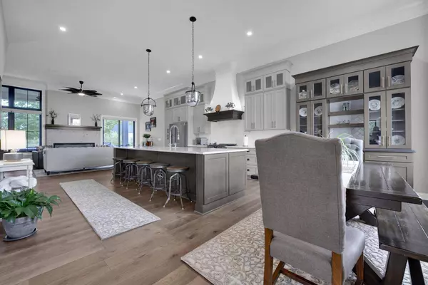 170 Barrington Place, Powell, OH 43065