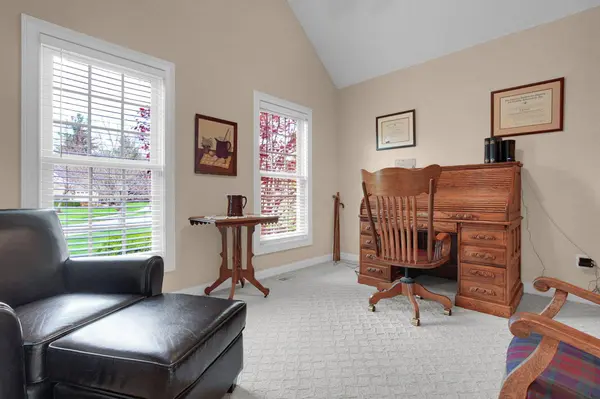 80 Timberknoll Loop, Powell, OH 43065